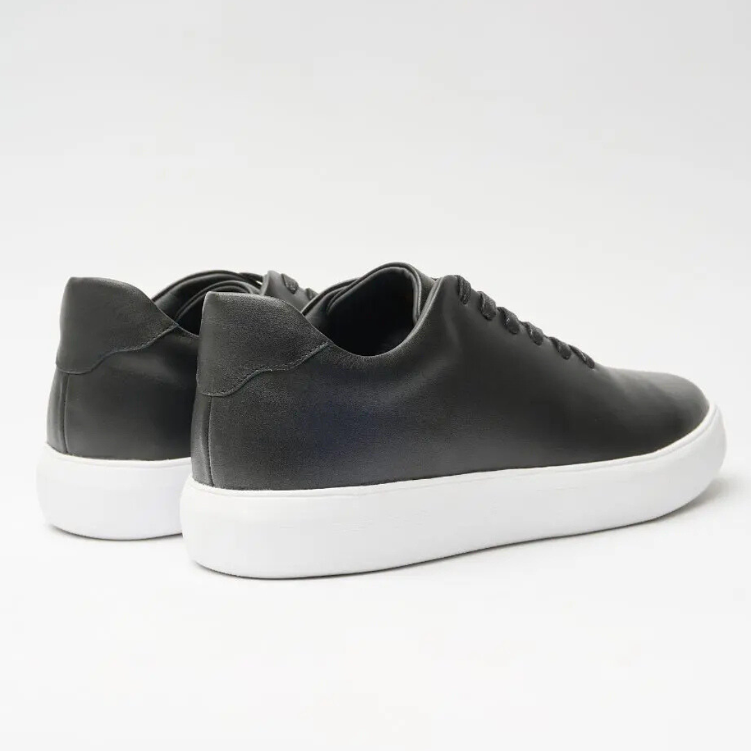 Sapatos de couro casuais para homem com sola confortável®