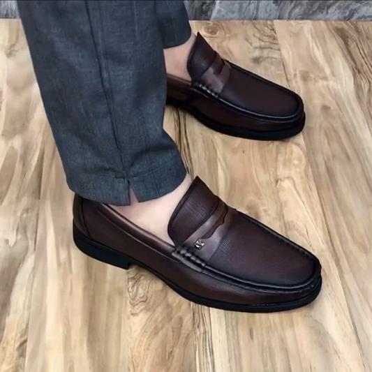 Sapatos de Couro Genuíno para Homem com Acabamento de Alta Qualidade®