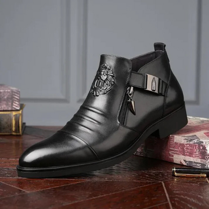 Botins em Pele Preta com Fecho de Correr Lateral para um Visual Arrojado e Sofisticado®