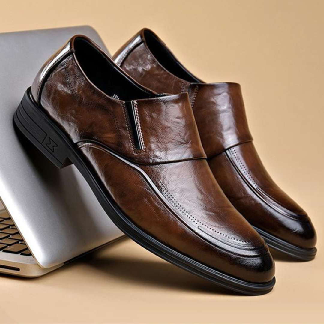 Sapatos de Couro de Luxo Feitos à Mão para Homem.®
