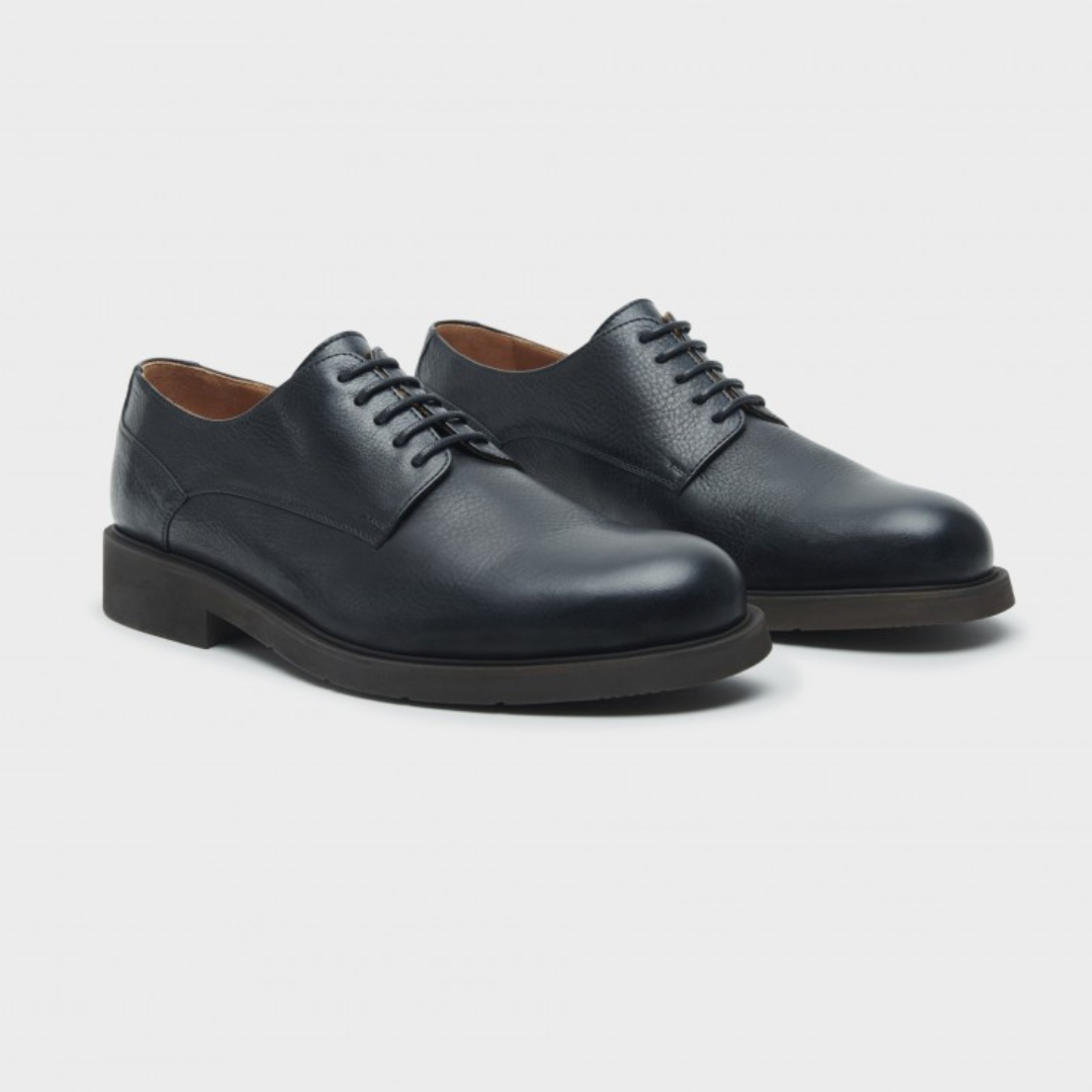 Sapatos de Couro com Sola Resistente e um Acabamento Elegante para Homen®