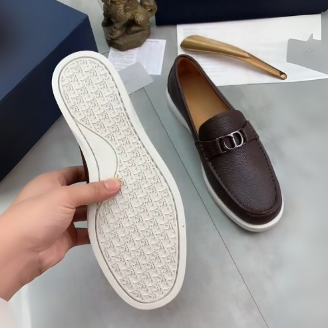 Sapatos de couro com sola ergonómica para homem®
