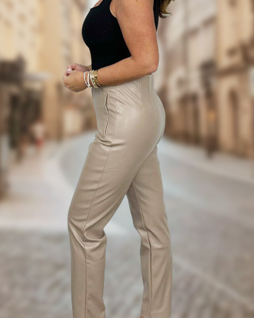Calças de Cintura Alta em Pele Sintética para Mulher®