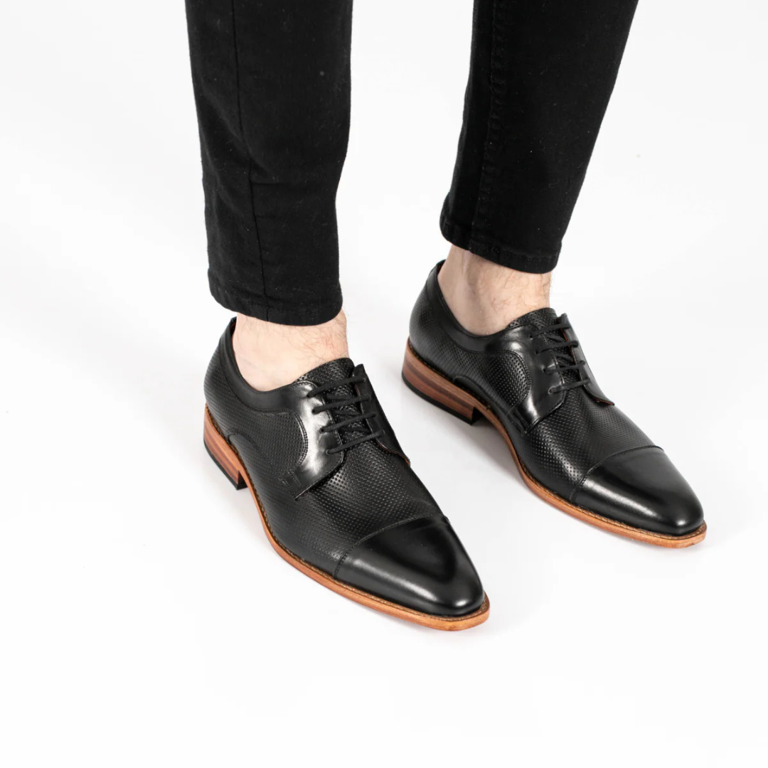 Sapatos de couro elegantes com sola ortopédica para homem®