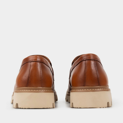 Sapatos de couro com solas ergonómicas®