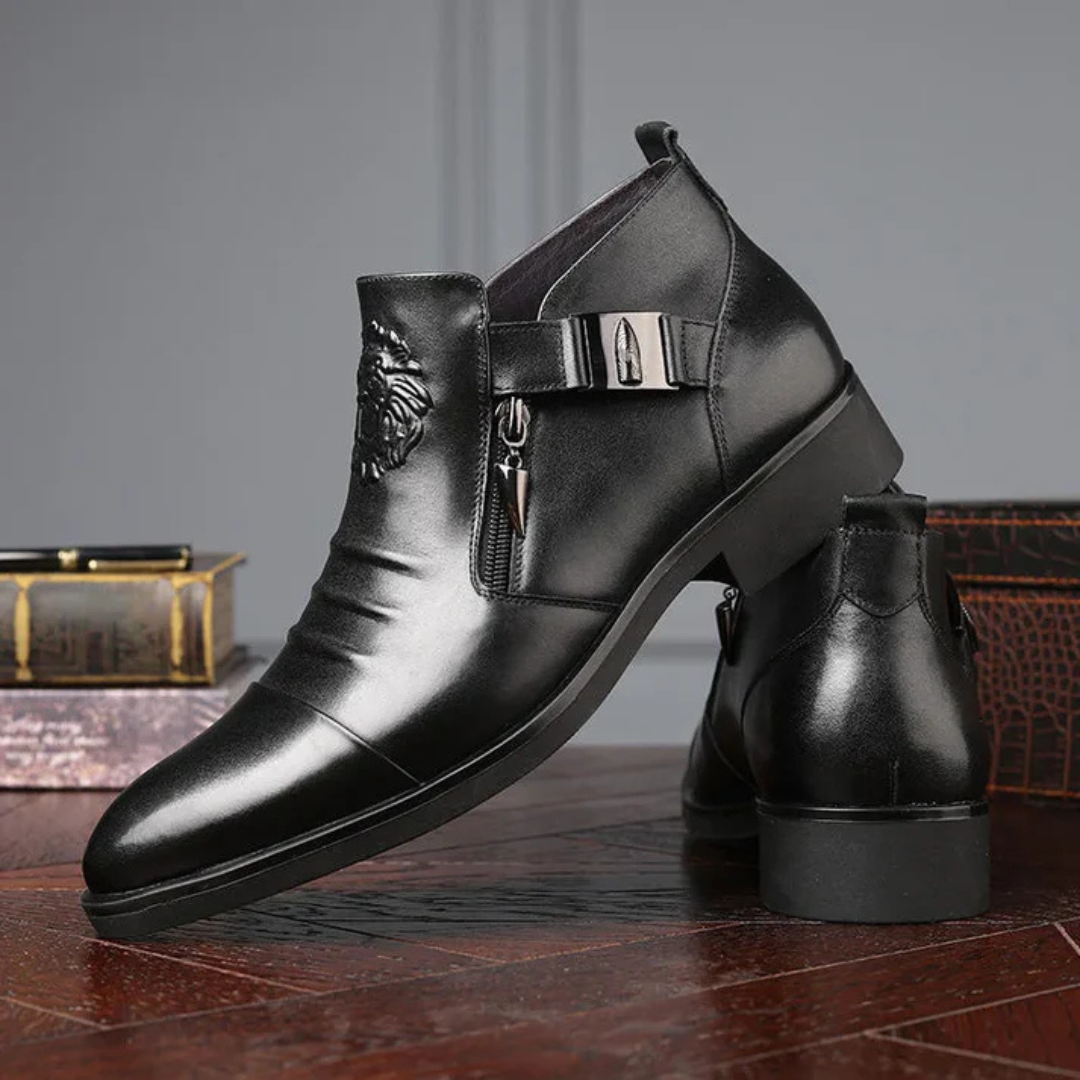 Botins em Pele Preta com Fecho de Correr Lateral para um Visual Arrojado e Sofisticado®