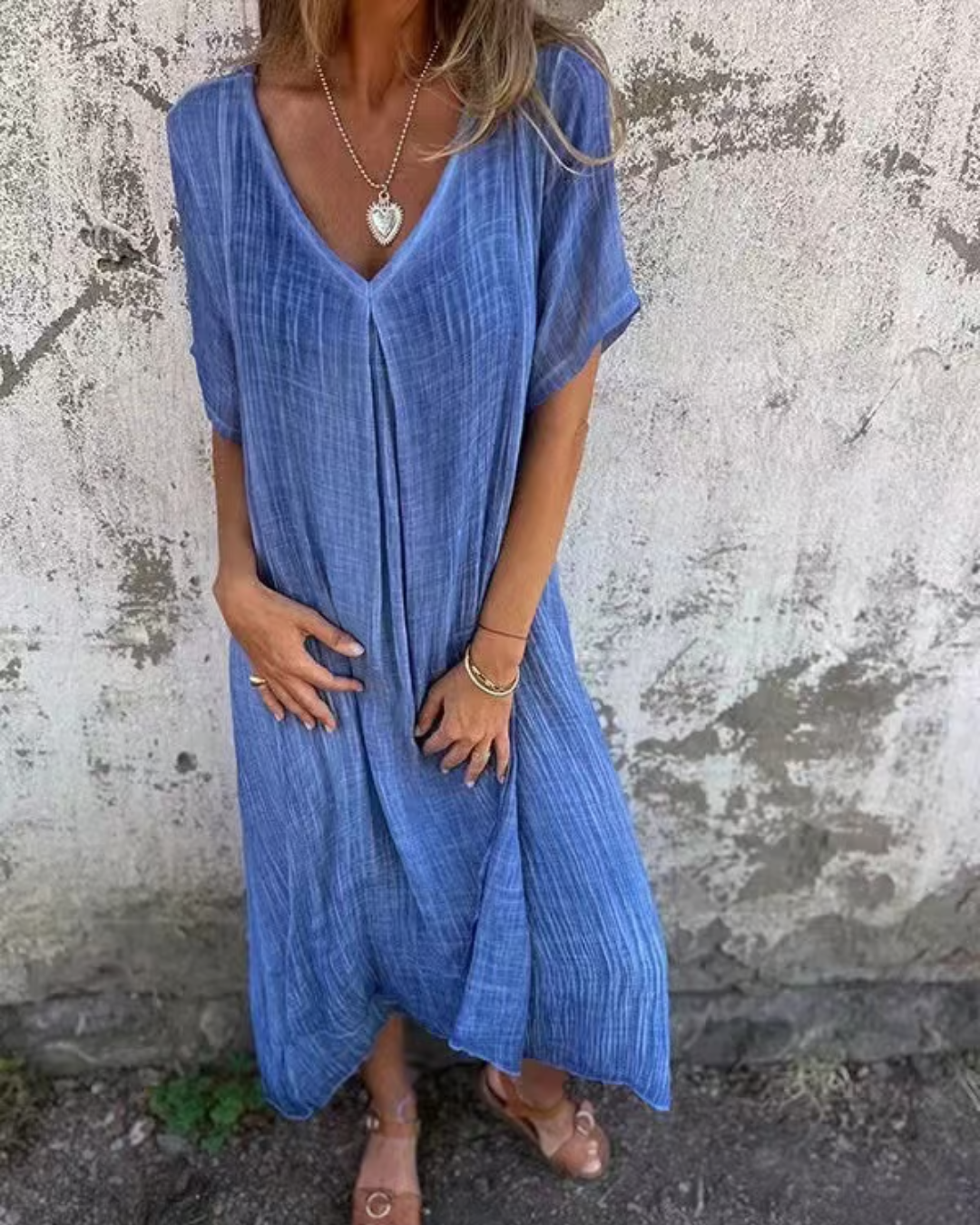 Vestido midi com decote em V em algodão e linho®