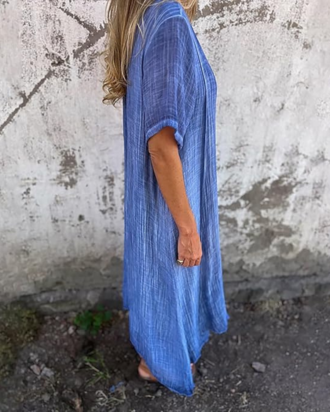Vestido midi com decote em V em algodão e linho®